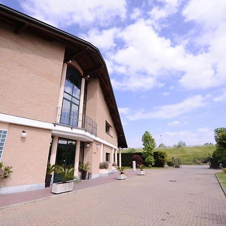 Hotel - Motel Flower Gropello Cairoli Eksteriør bilde