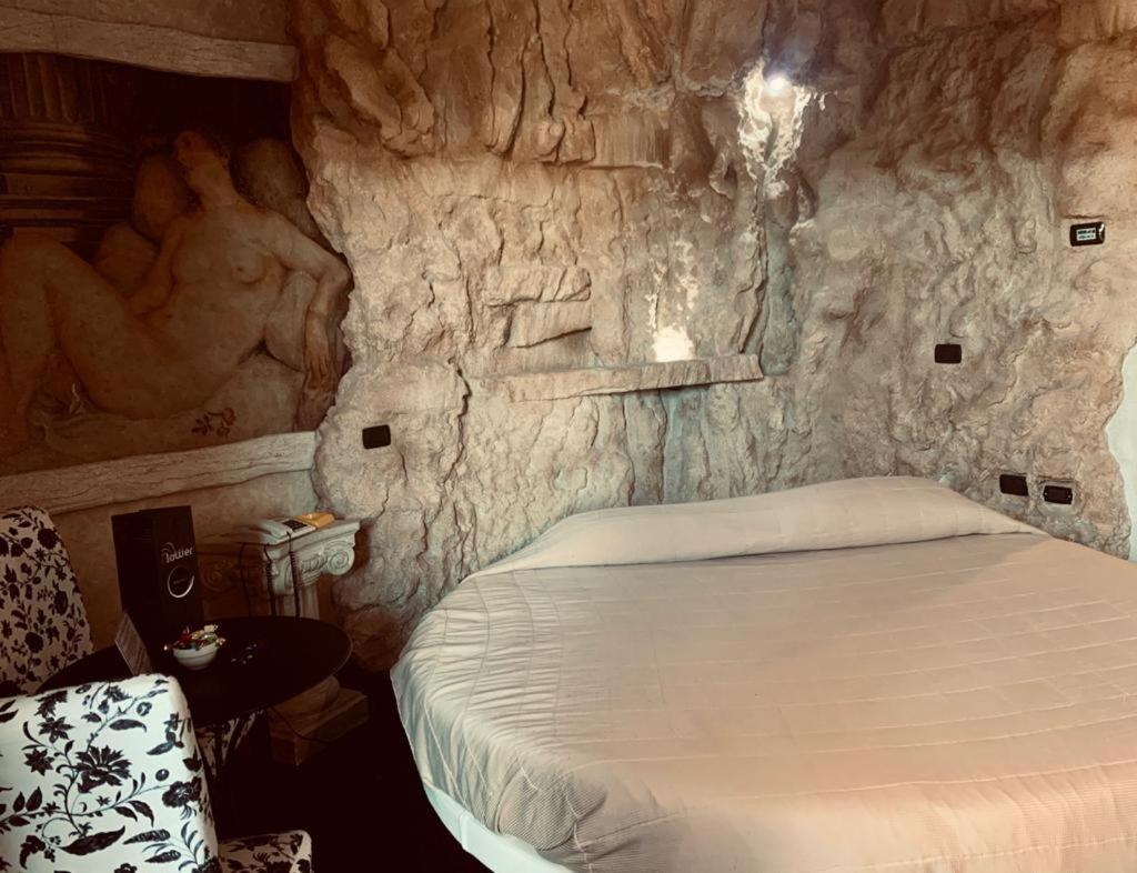 Hotel - Motel Flower Gropello Cairoli Eksteriør bilde